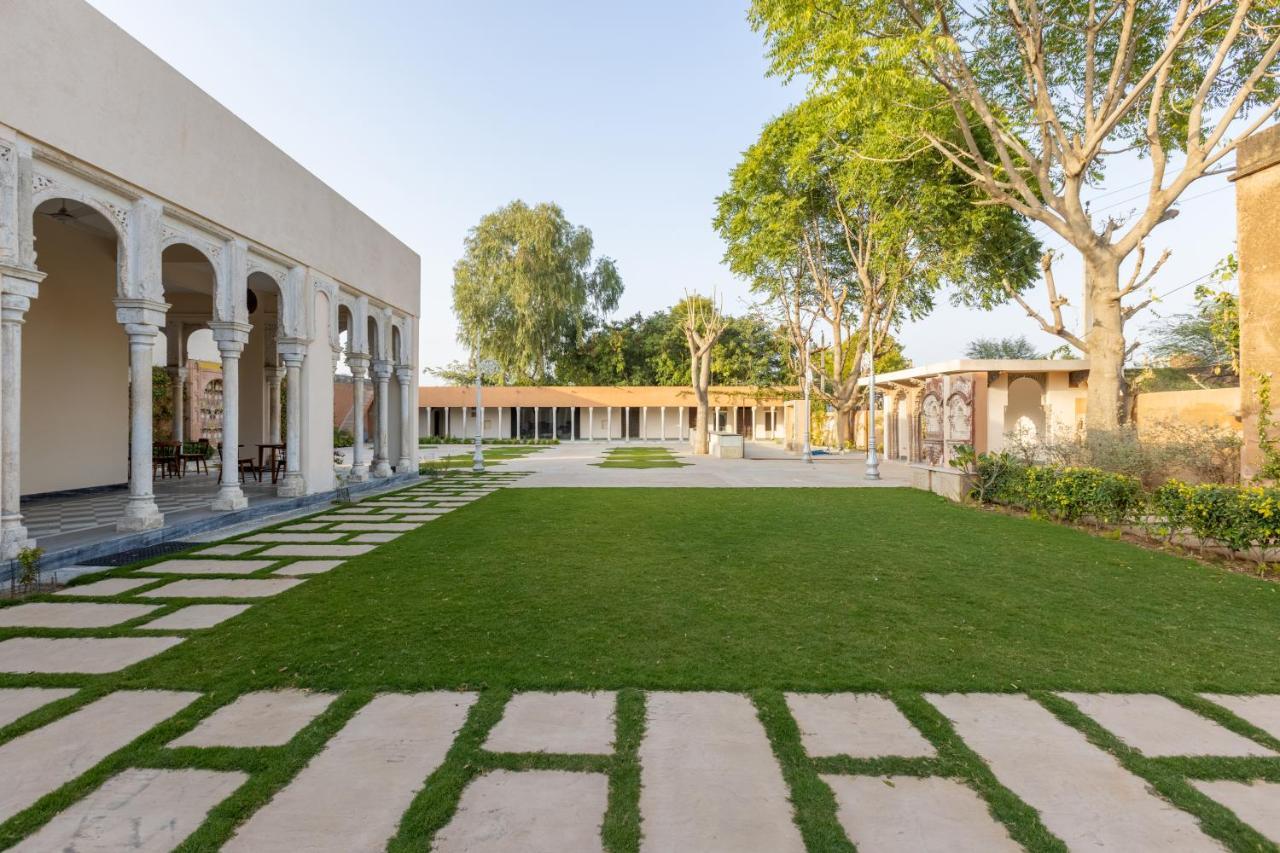 Vivaana Culture Hotel Mandāwa Екстериор снимка