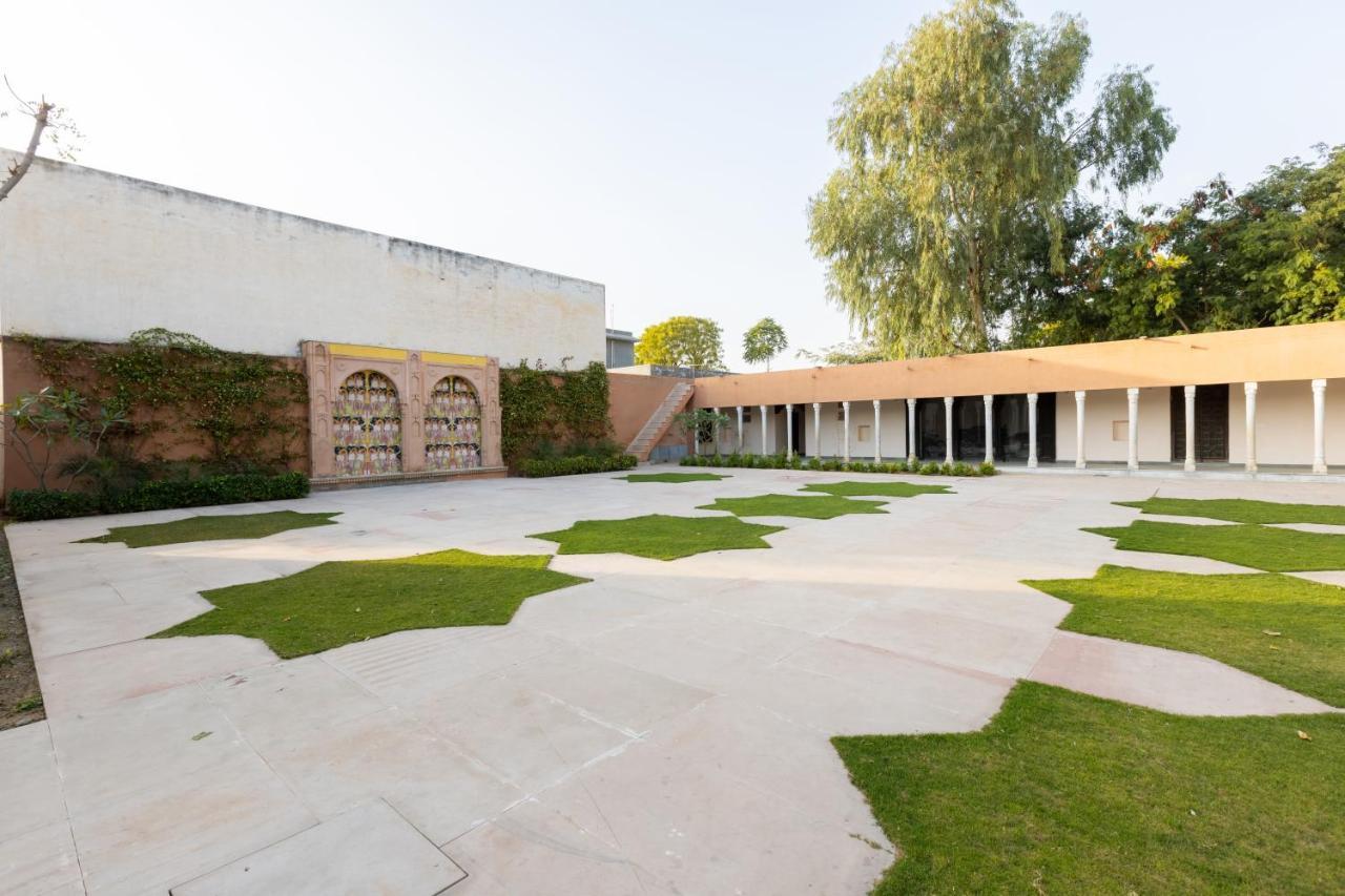 Vivaana Culture Hotel Mandāwa Екстериор снимка