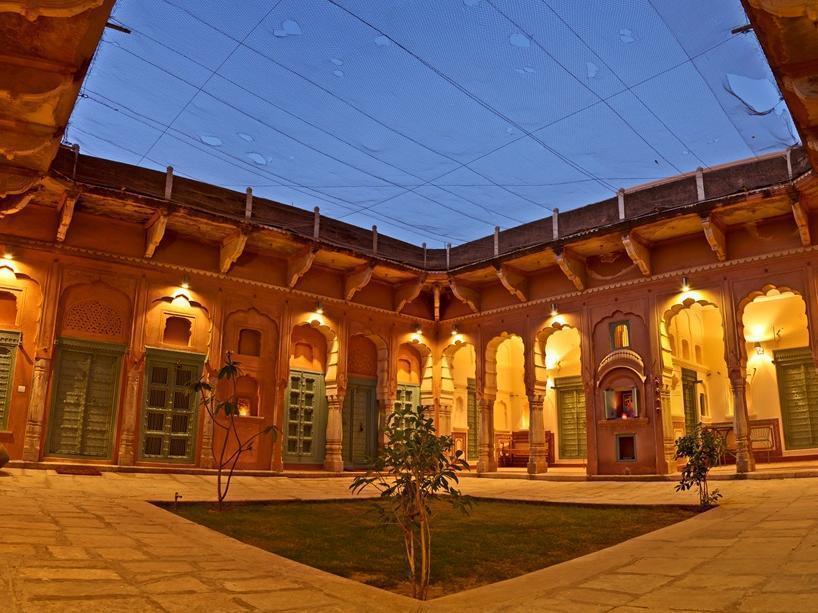 Vivaana Culture Hotel Mandāwa Екстериор снимка